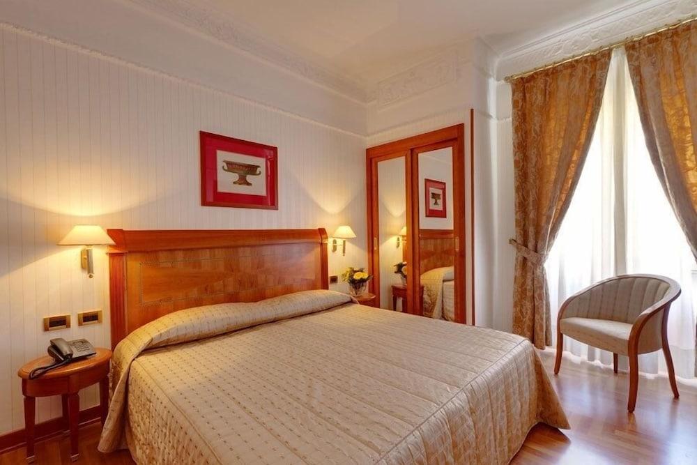 Готель Residenza Romacentro Екстер'єр фото