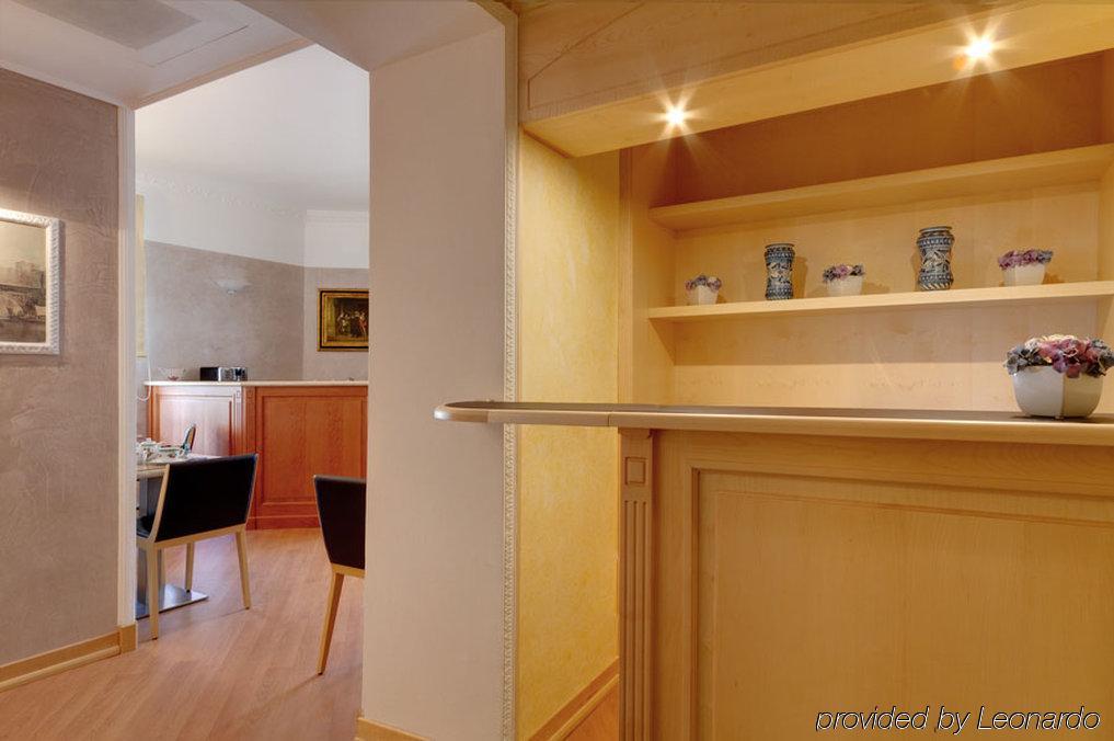 Готель Residenza Romacentro Інтер'єр фото